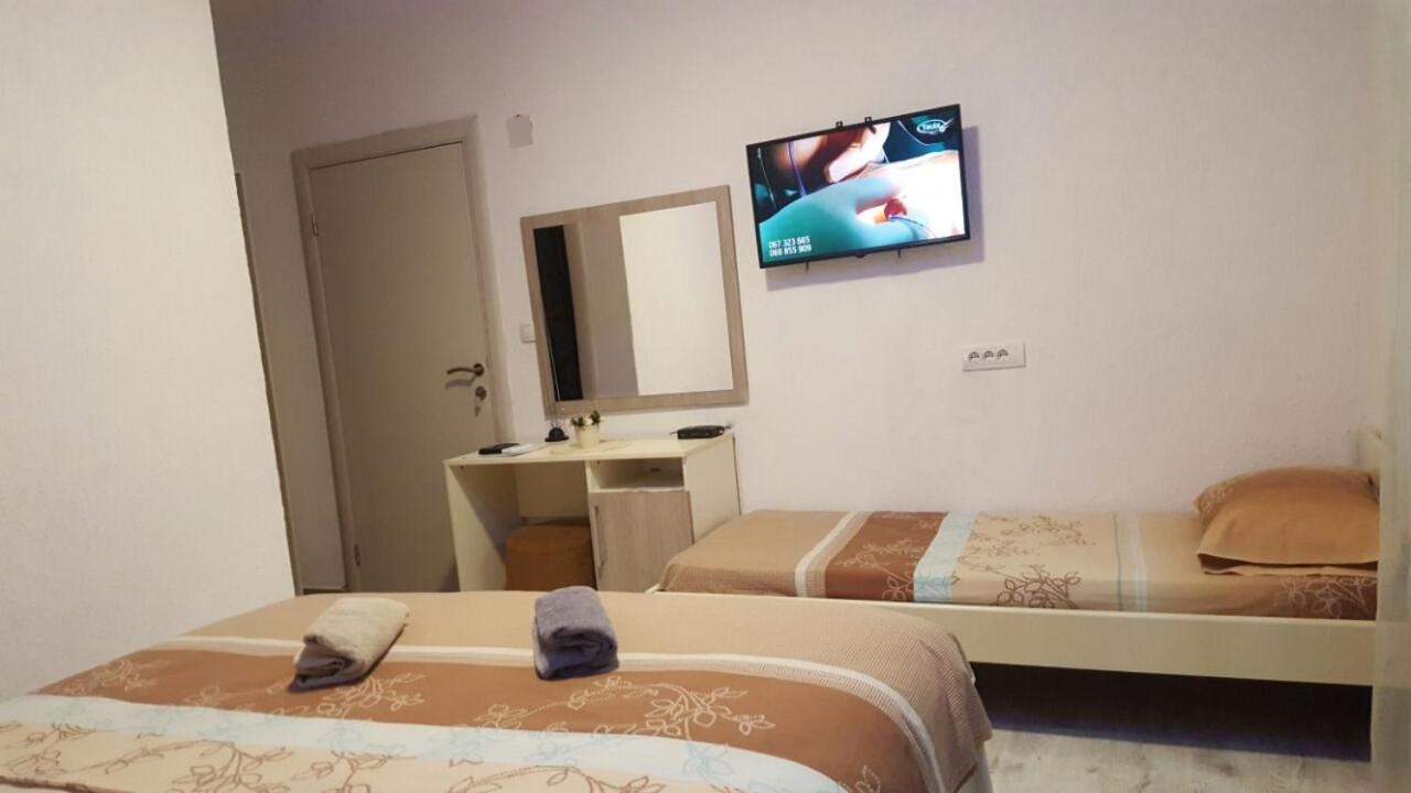 Apartments Ardoni Ulcinj Luaran gambar