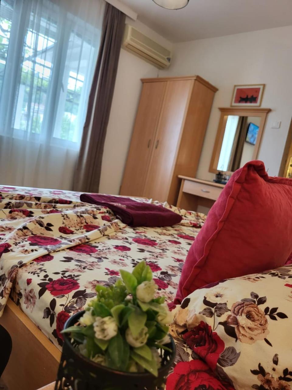 Apartments Ardoni Ulcinj Luaran gambar