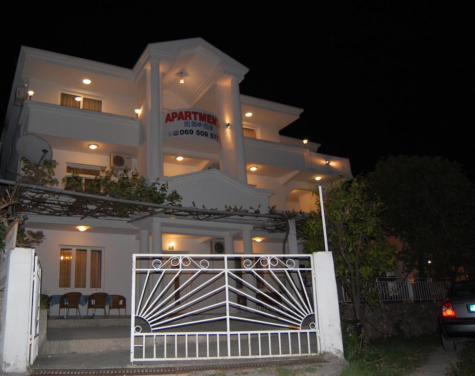 Apartments Ardoni Ulcinj Luaran gambar